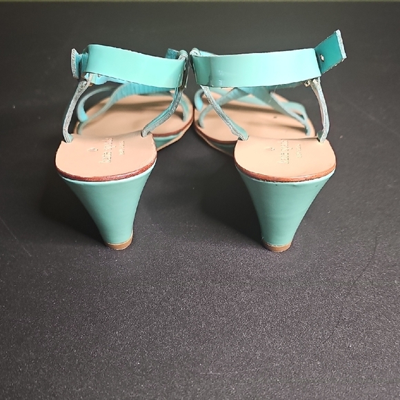 Kate Spade Shoes Women's Aqua Teal Blue Patent Leather Wedge Sandals Size 8 - Picture 3 of 7